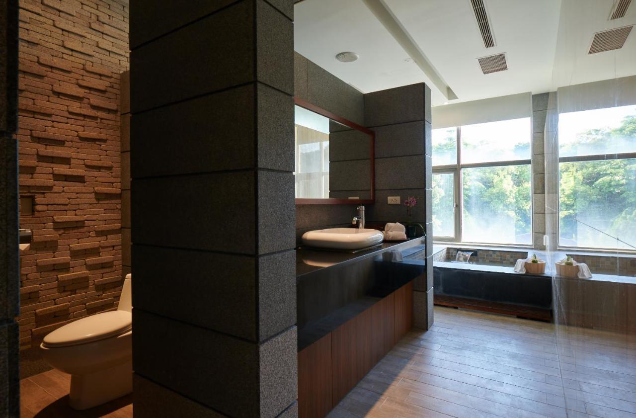 Reikei Hot Spring Resort Baihe Bagian luar foto