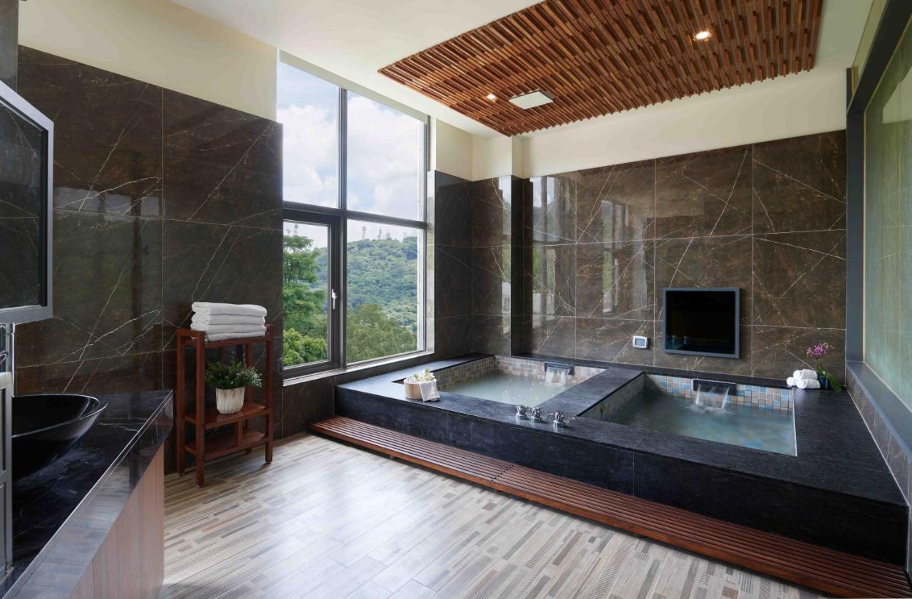 Reikei Hot Spring Resort Baihe Bagian luar foto