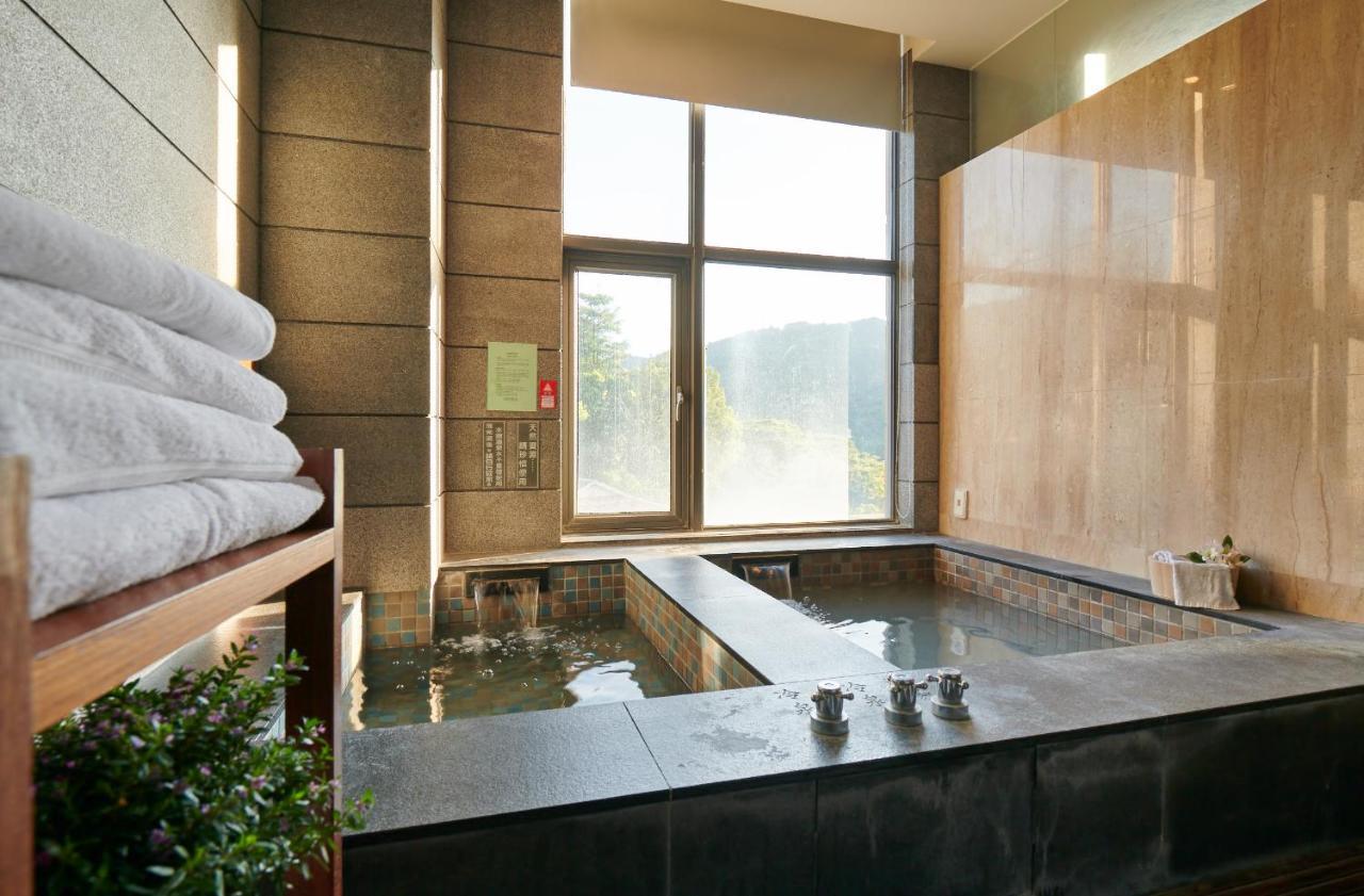 Reikei Hot Spring Resort Baihe Bagian luar foto